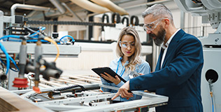 Modernize-your-hybrid-IT-operations